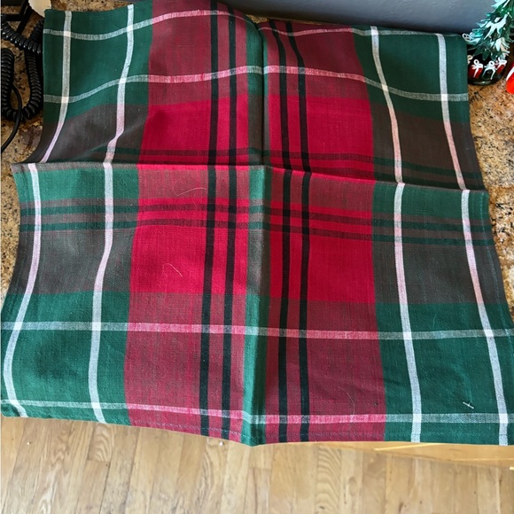 Christmas madras NWT set of 8 plaid napkins - Picture 2 of 2